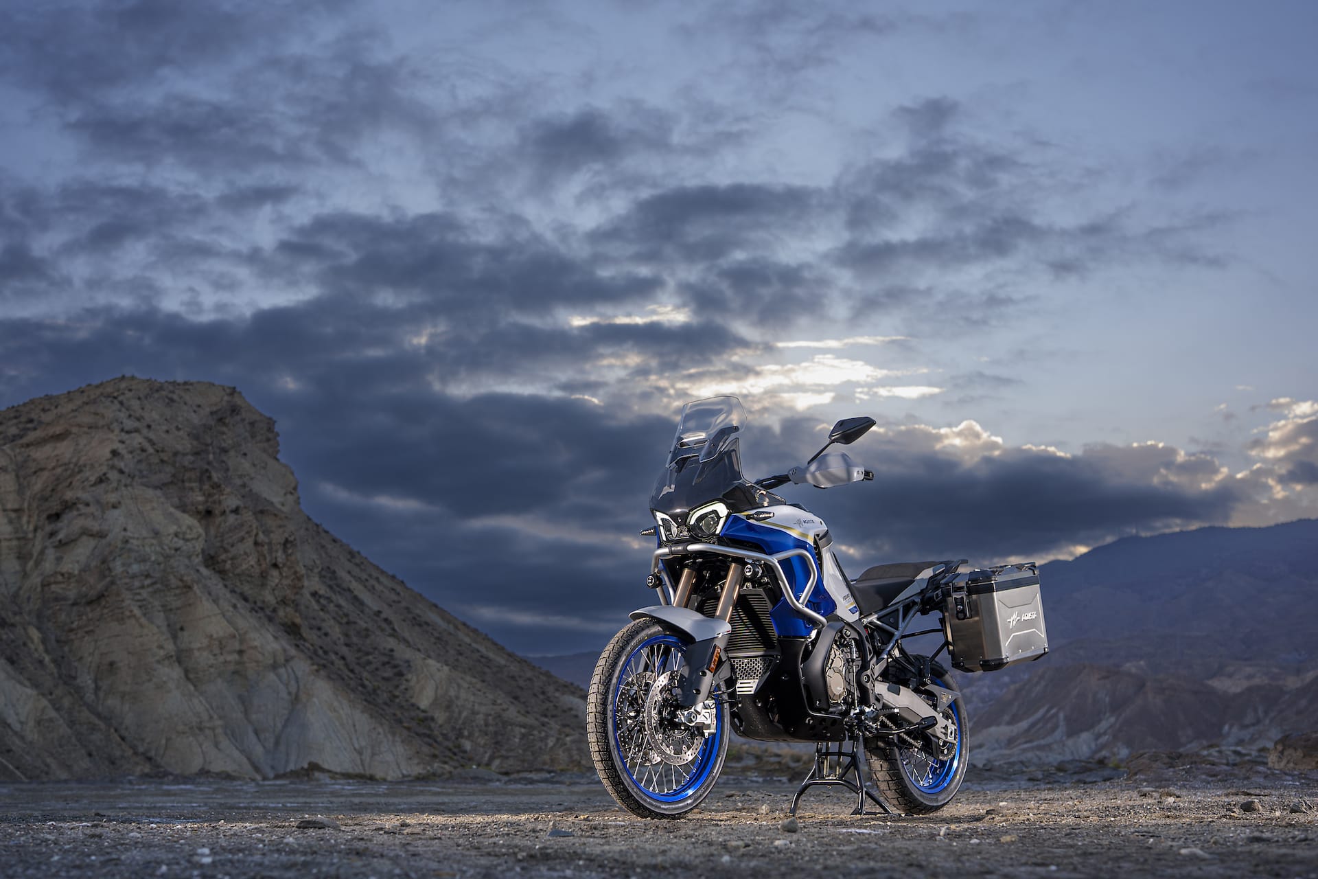 MV Agusta Enduro Veloce my26 02