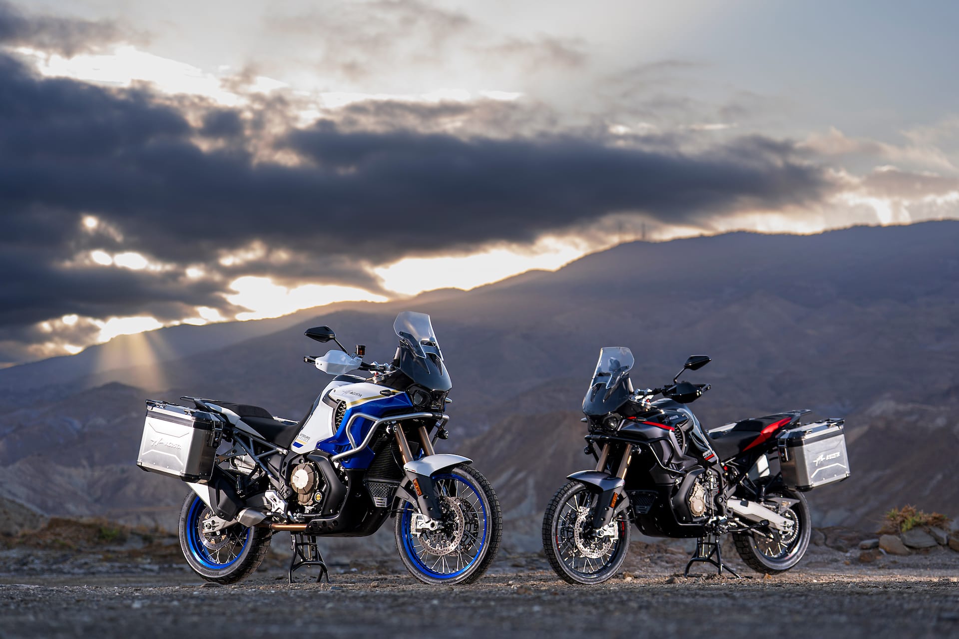 MV Agusta Enduro Veloce my26 03