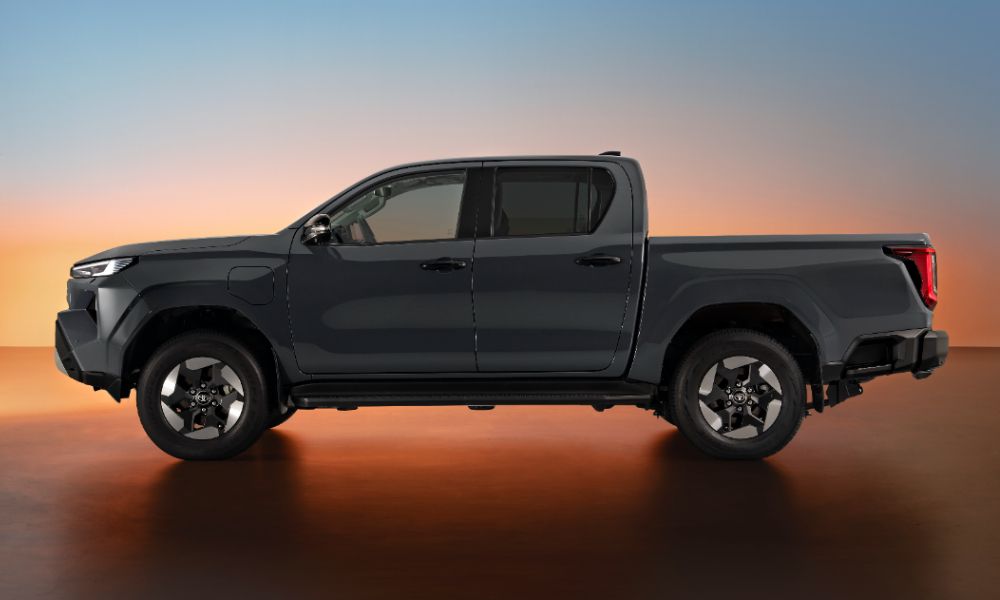 New Toyota Hilux 3