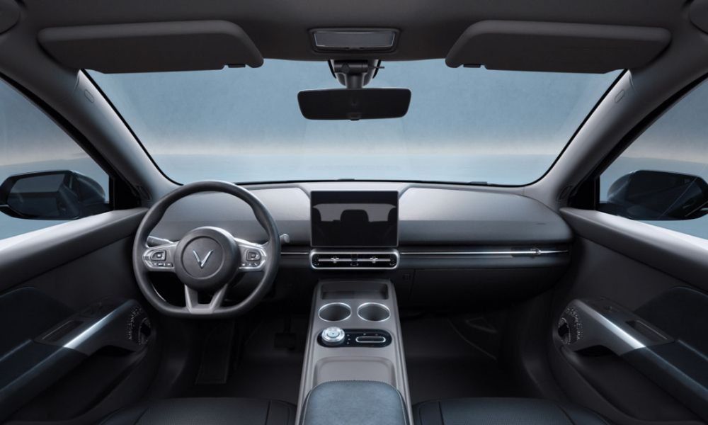 Vin Fast Limo Green 2