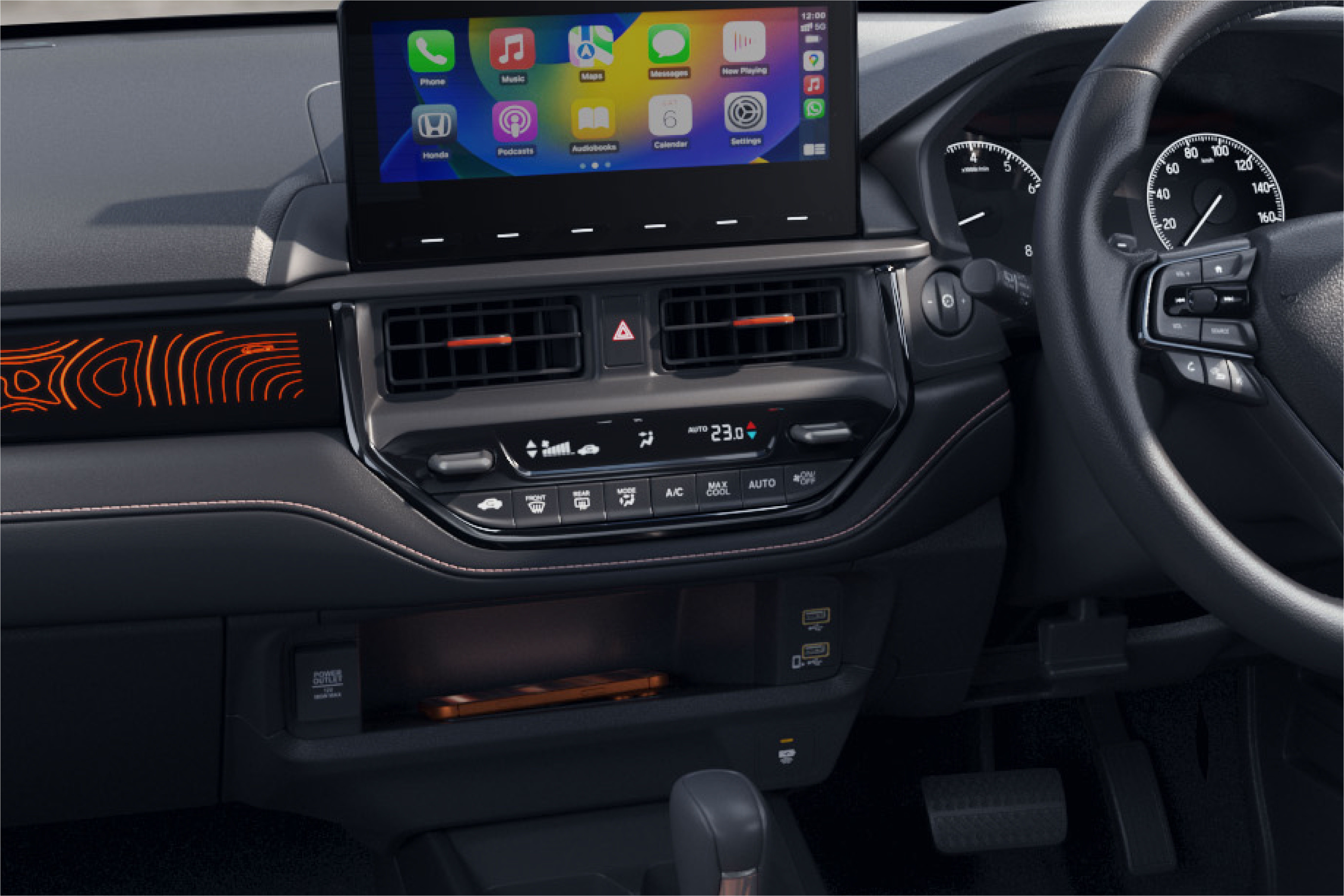 GLOSSY BLACK AC VENTS WITH ACTIVE ORANGE HIGHLIGHT