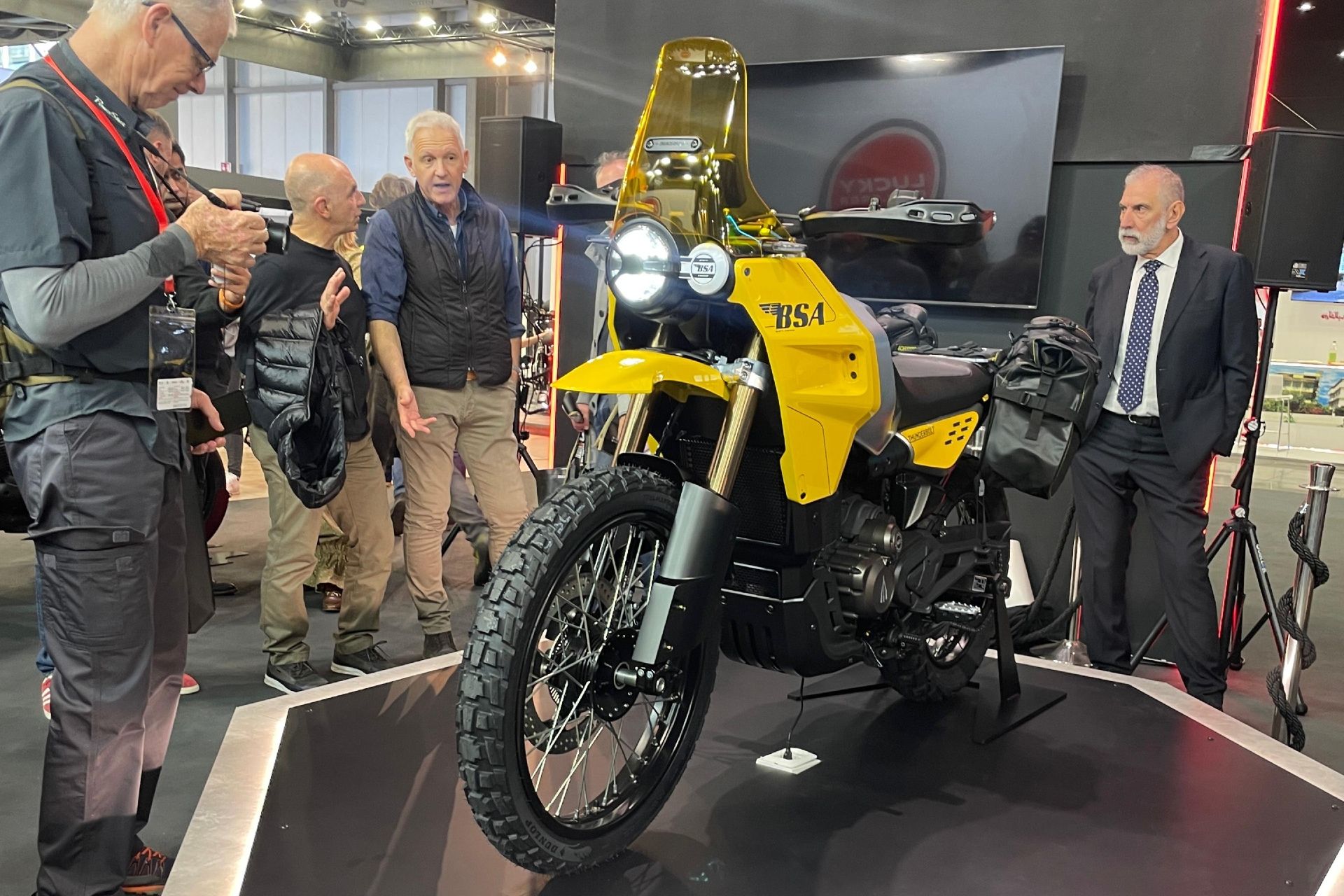 2025 BSA Thunderbolt m3