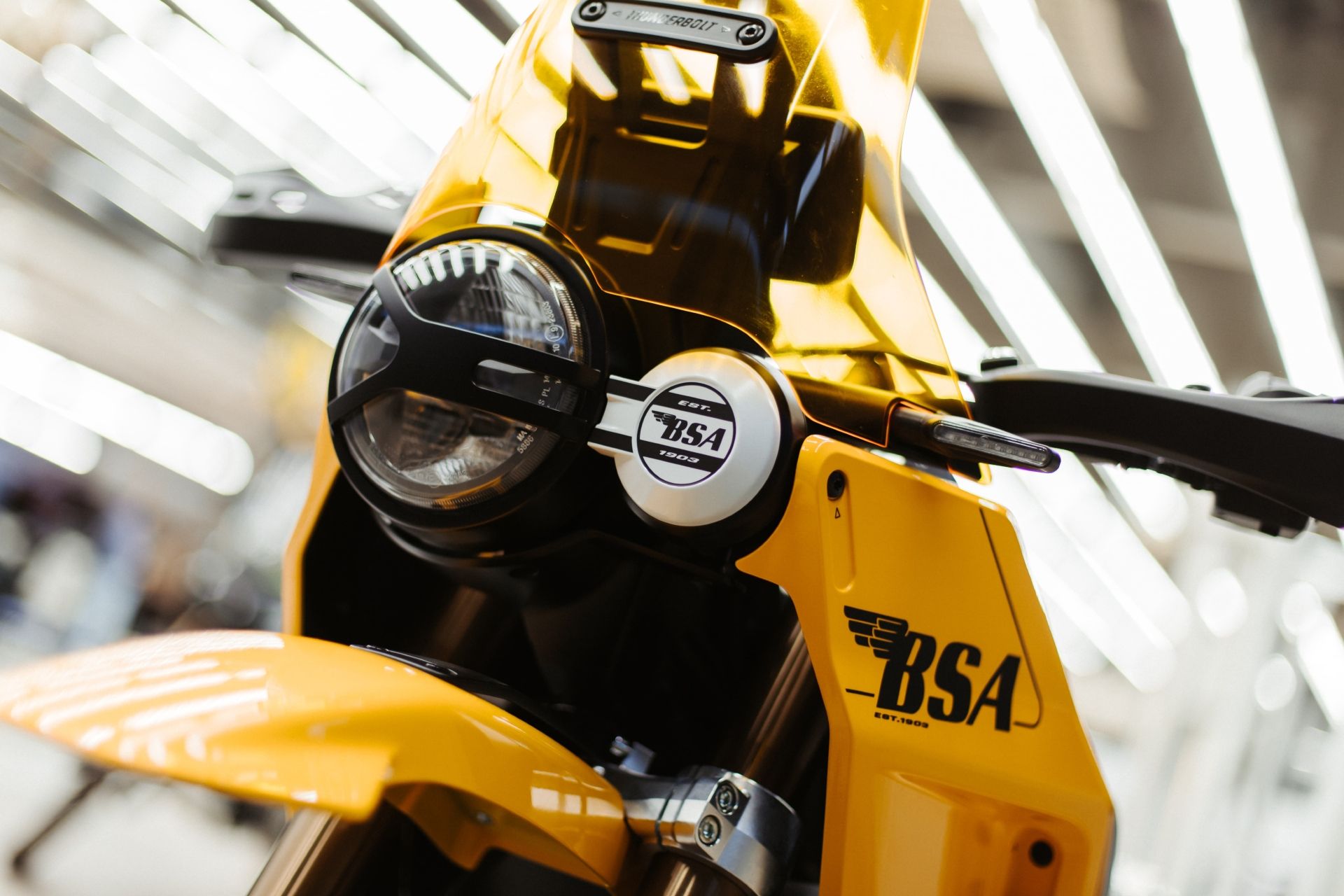 2025 BSA Thunderbolt m7