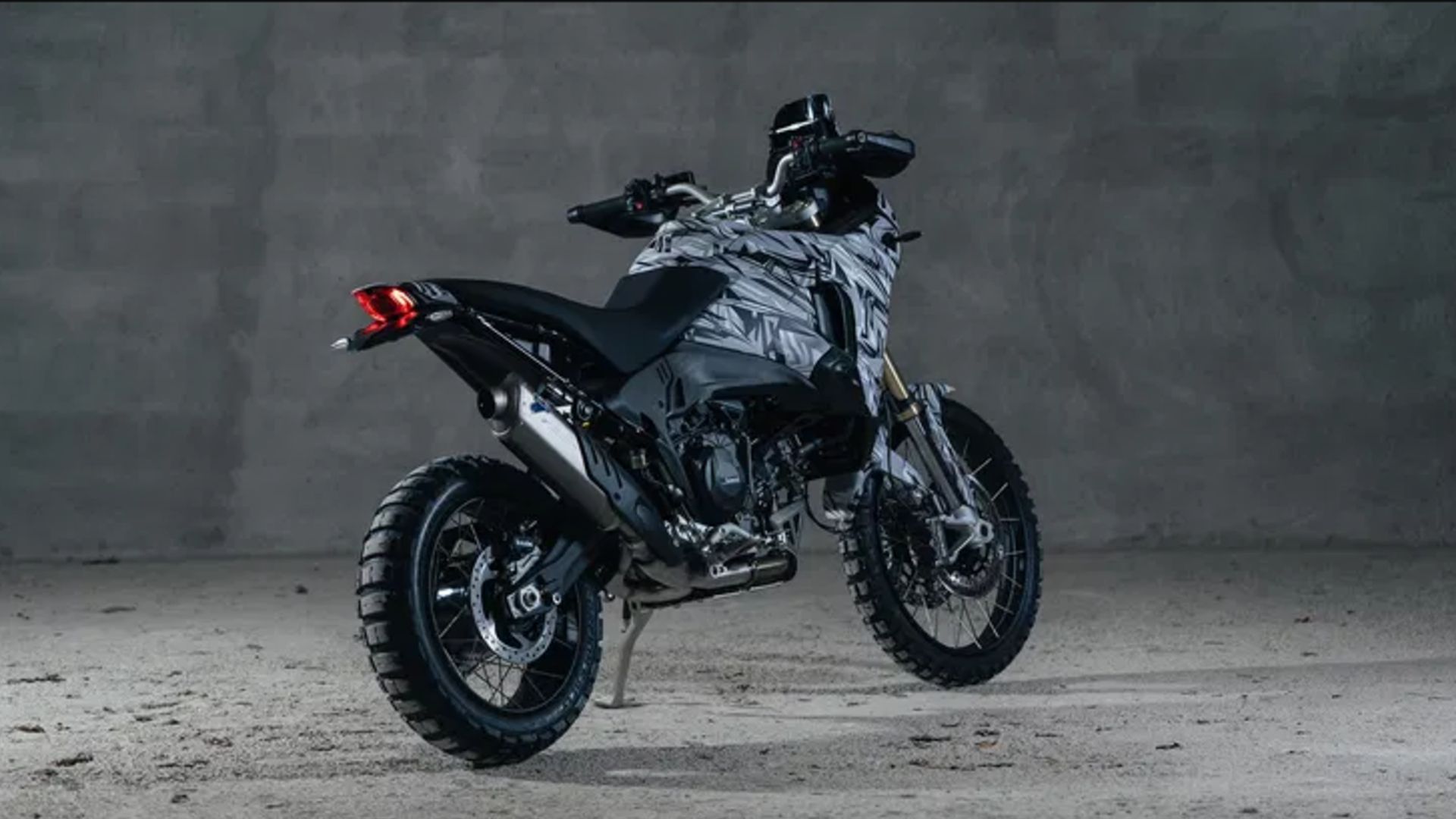 2026 Ducati Desert X V3 Pre Production m2