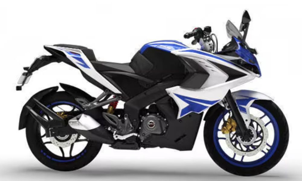 bajaj Pulsar RC 200 top 10 sport bikes carandbike edited 7