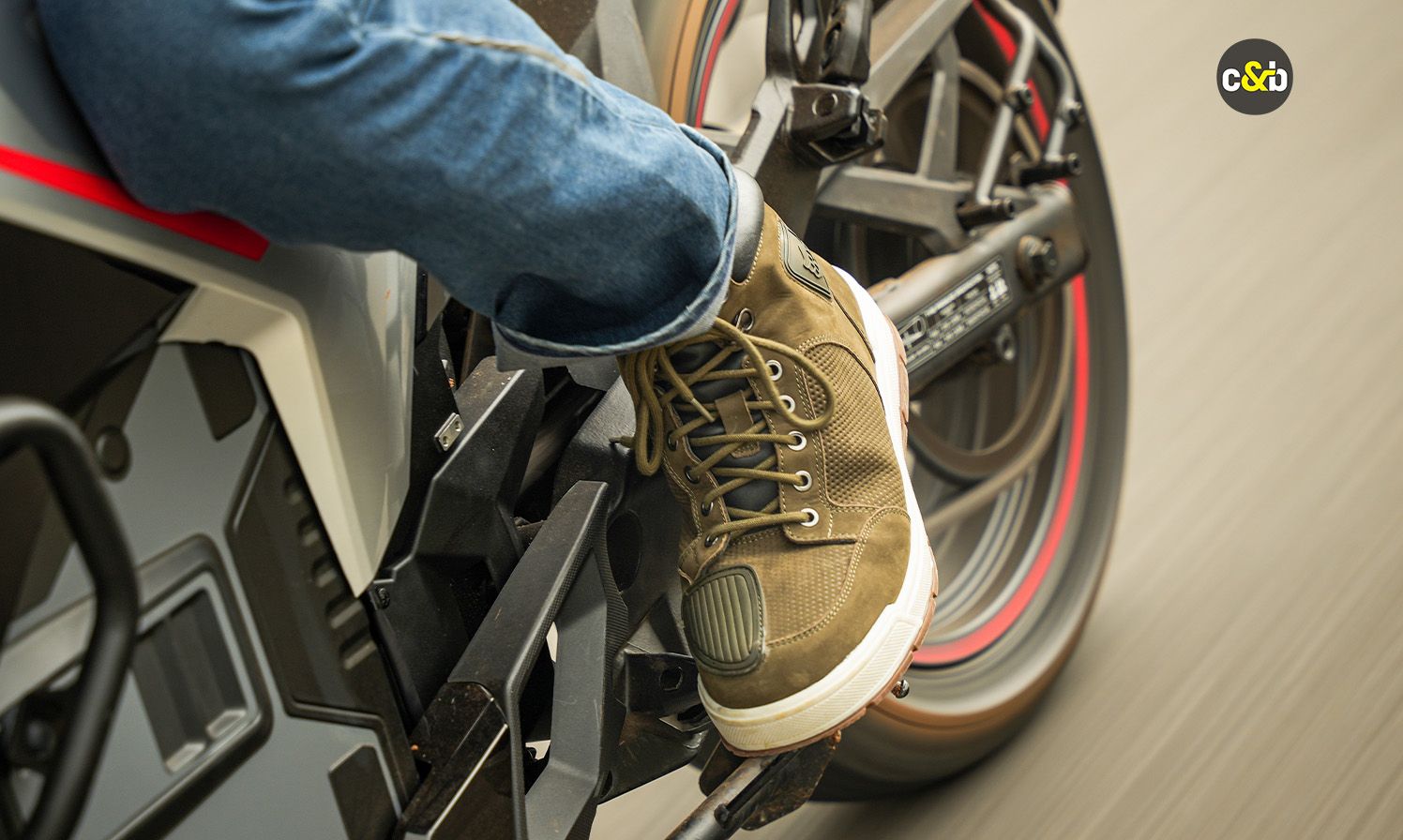 Royal Enfield Nomad WP Mid Ankle Boots m12