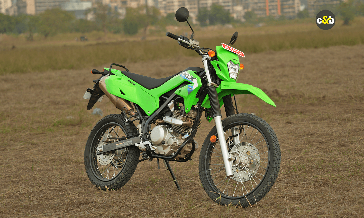 Hero Xpulse 210 Vs Kawasaki KLX 230 review comparison carandbike 1