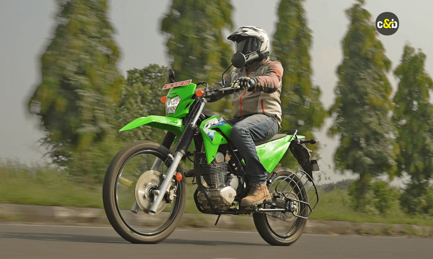Hero Xpulse 210 Vs Kawasaki KLX 230 review comparison carandbike 4