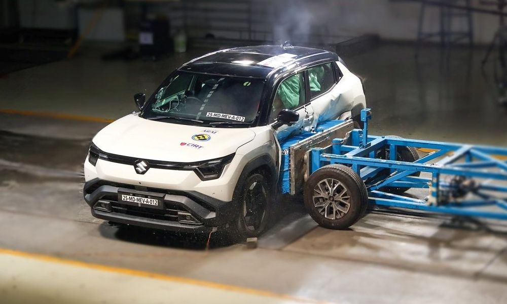 e VITARA SIDE IMPACT DURING TEST