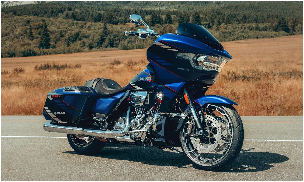 harley davidson cvo road glide street glide launched in india cost more than a toyota fortuner carandbike 2