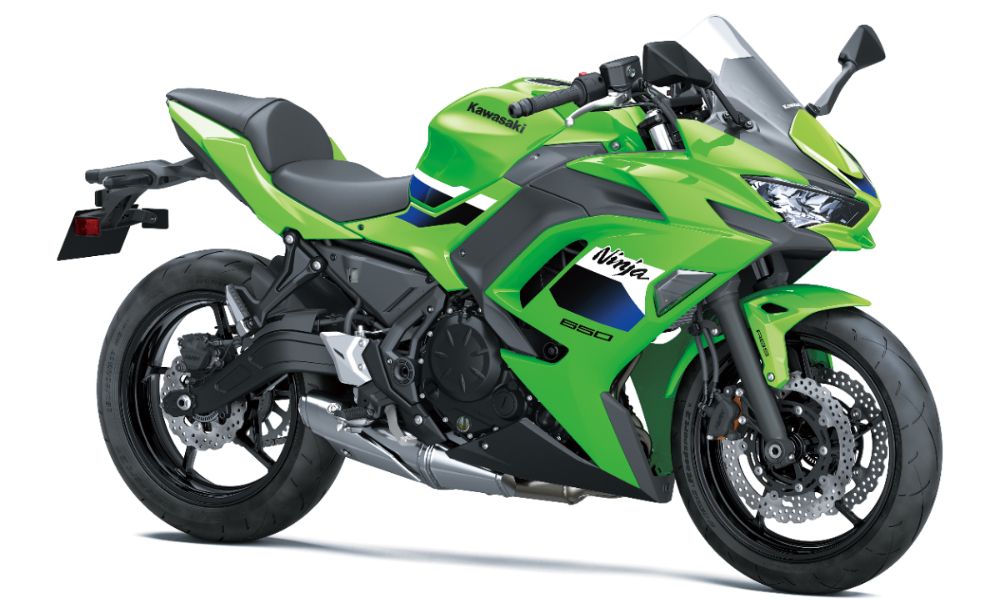2026 Kawasaki Ninja 650 edited carandbike 1