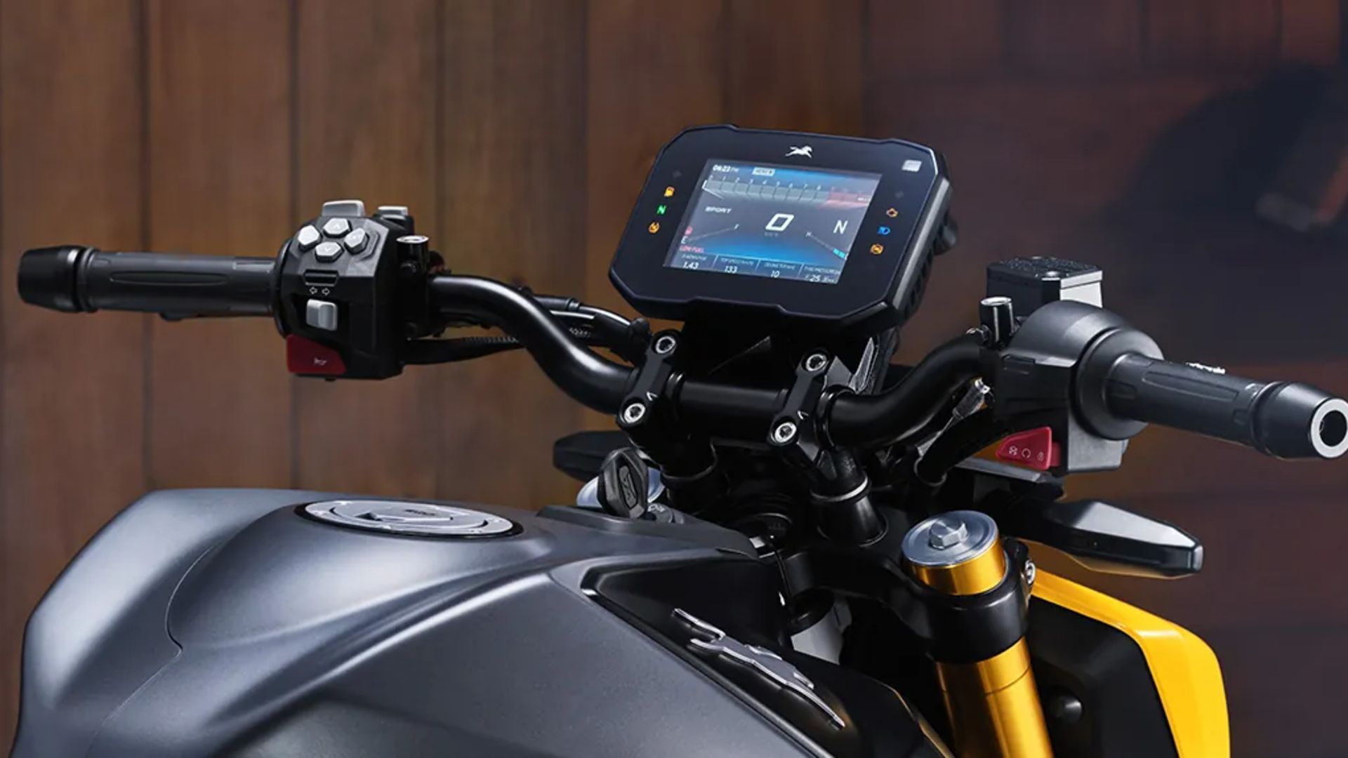 2025 TVS Apache RTR 310 m29