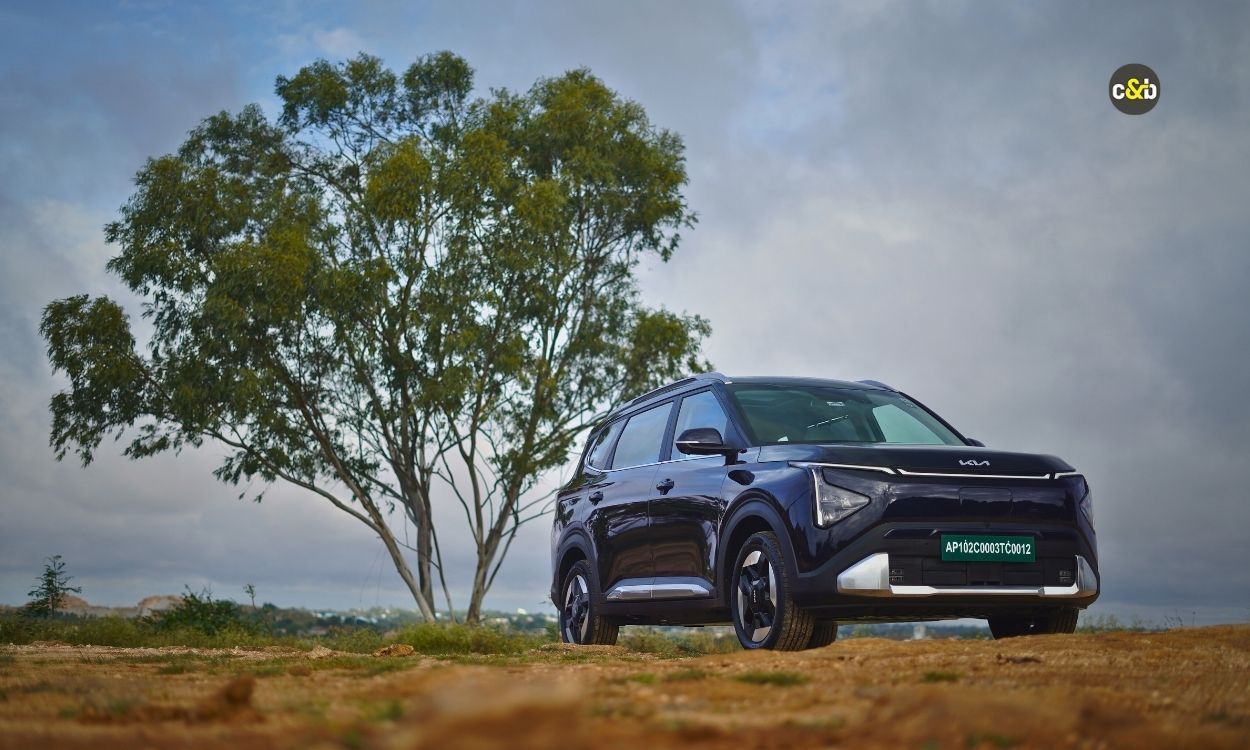 Kia Carens Clavis EV image 1