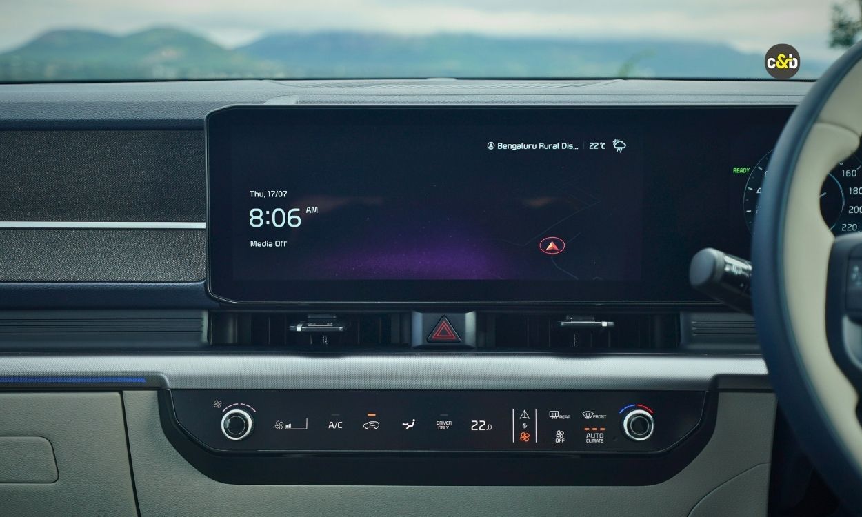 Kia Carens Clavis EV image 21