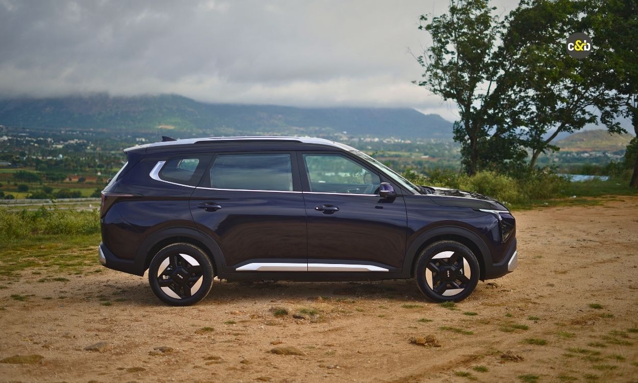Kia Carens Clavis EV image 4