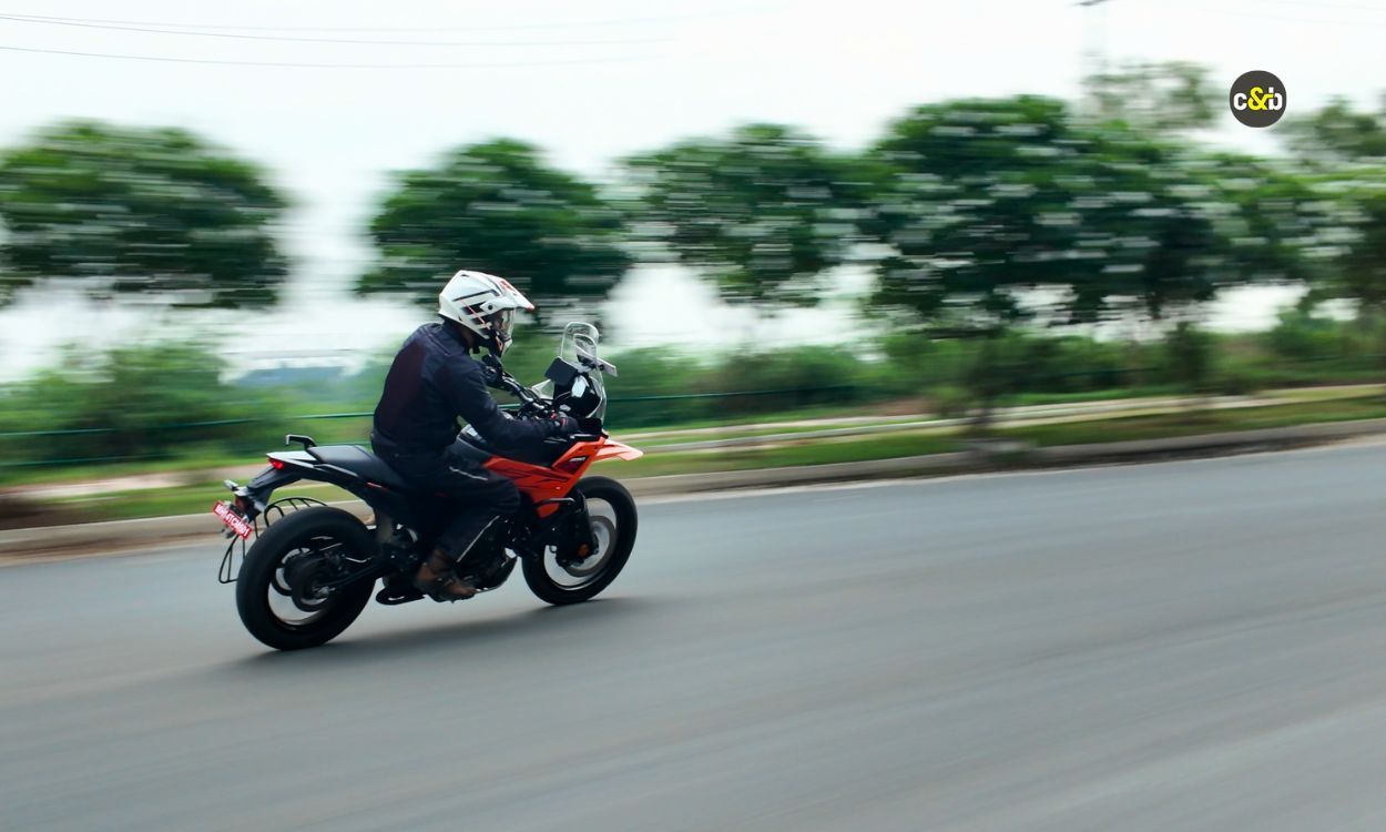 2025 KTM 390 Adventure X m28