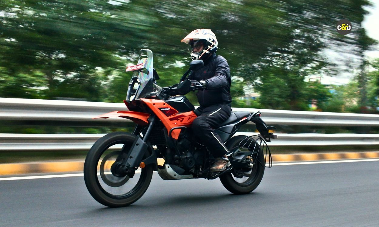 2025 KTM 390 Adventure X m33