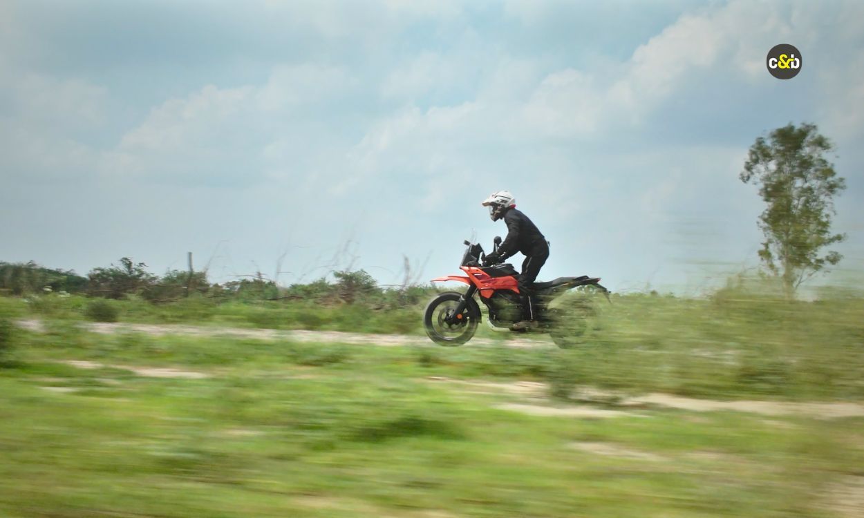 2025 KTM 390 Adventure X m35
