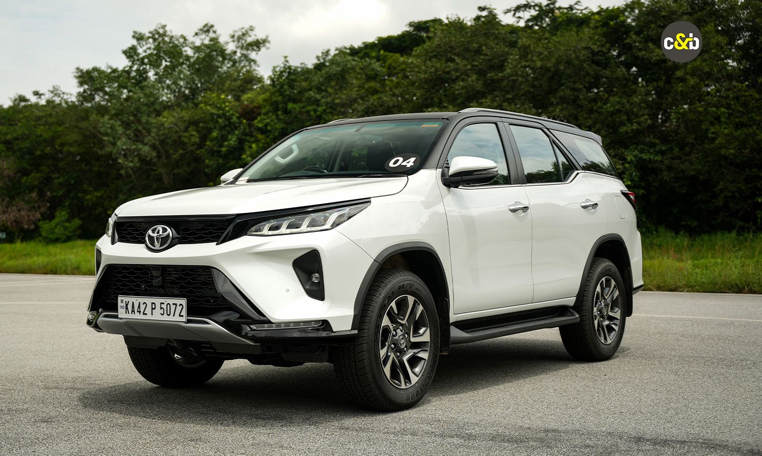 Toyota Fortuner Neo web 30