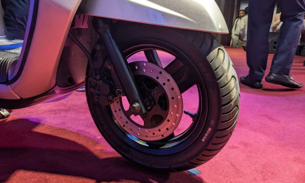 Kinetic DX Electric Scooter 5