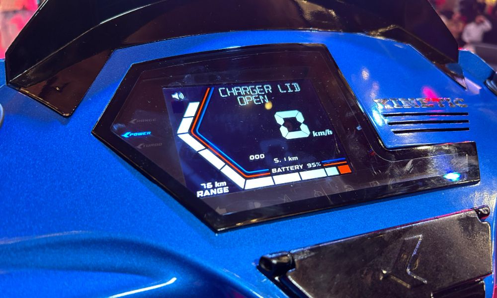 Kinetic DX Electric Scooter 8