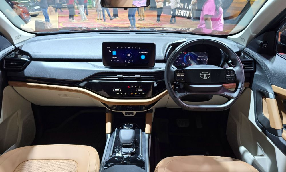 Tata Safari Adventure Variants