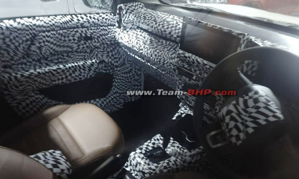 Updated Citroen Aircross SUV Spotted Testiting 1