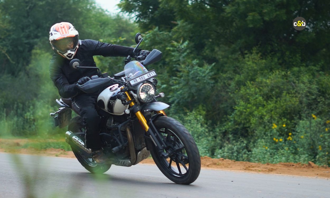 2025 KTM 390 Adventure X Vs Triumph scrambler 400 X m21