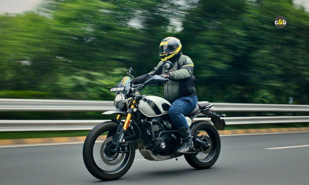 2025 KTM 390 Adventure X Vs Triumph scrambler 400 X m28