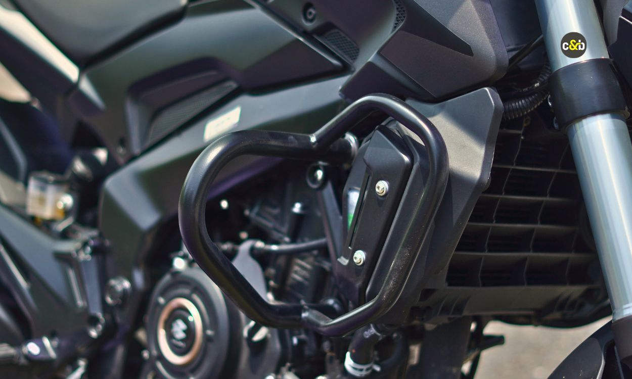 2025 Bajaj Dominar 400 m12