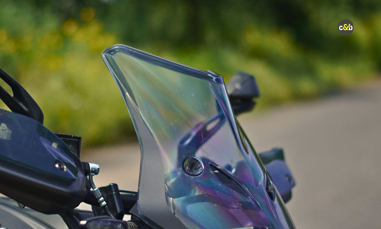 2025 Bajaj Dominar 400 m13