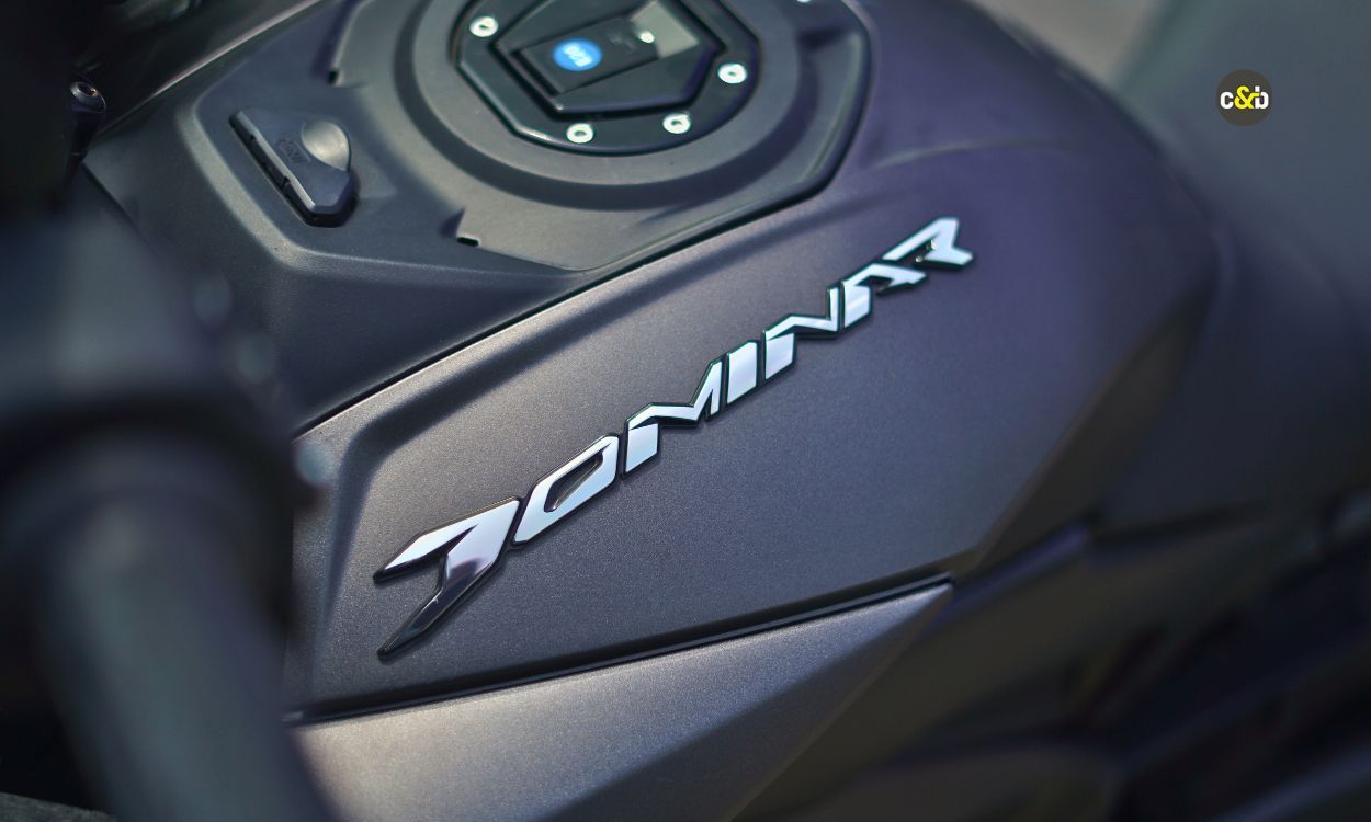 2025 Bajaj Dominar 400 m17