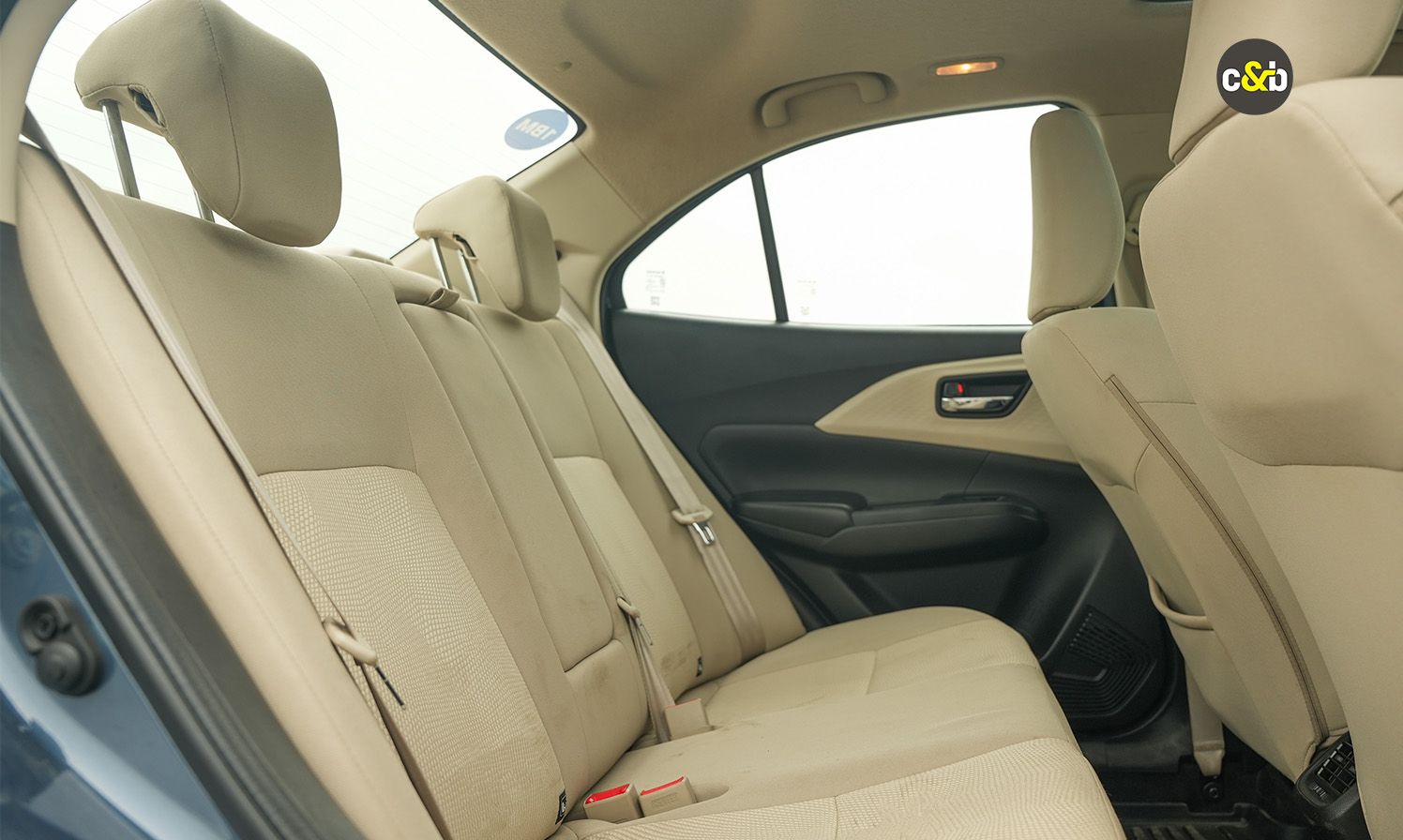 Maruti Suzuki Dezire Web 12