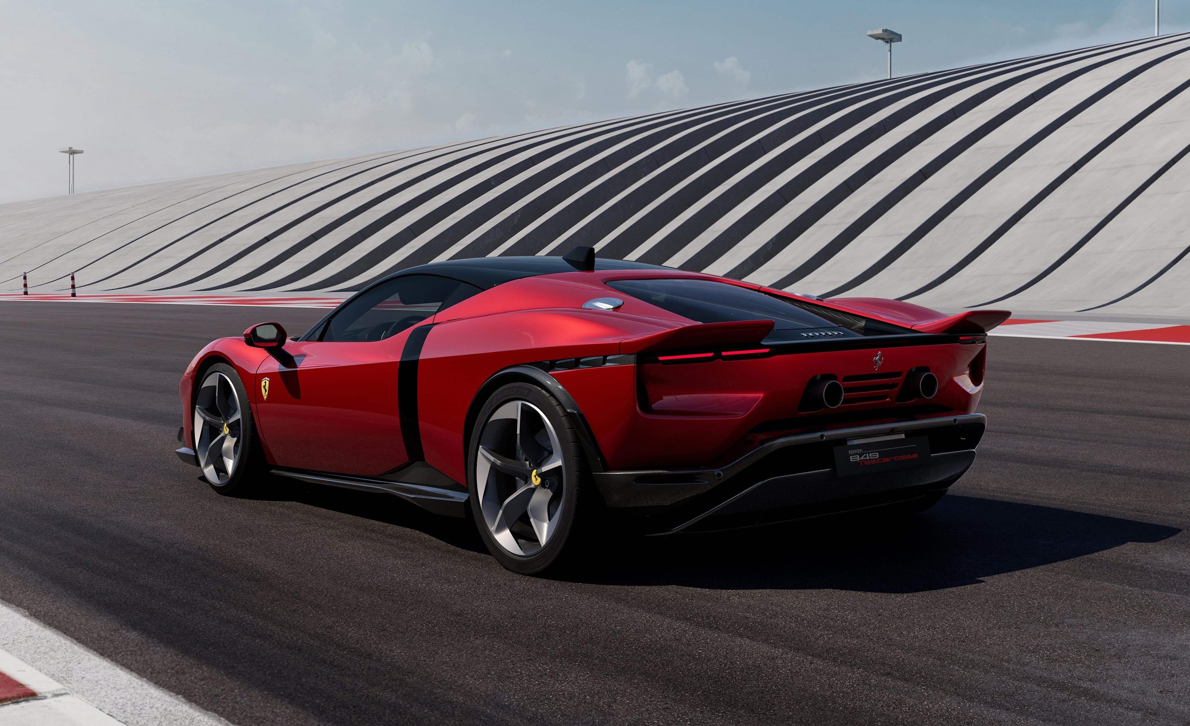 Ferrari 849 Testarossa 2026 Rear Three Quarter 4e500700