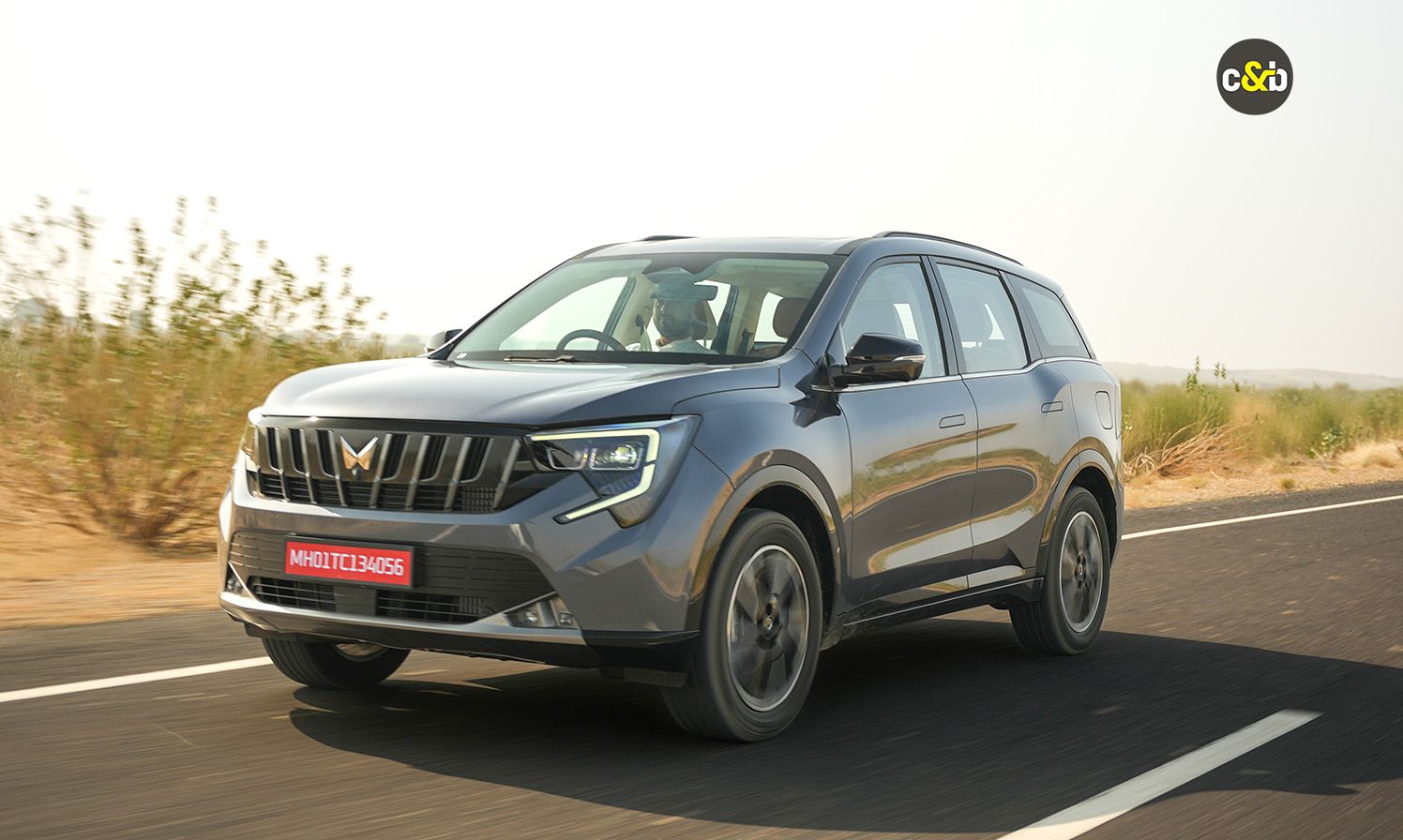 Mahindra XUV 7 XO Web 25