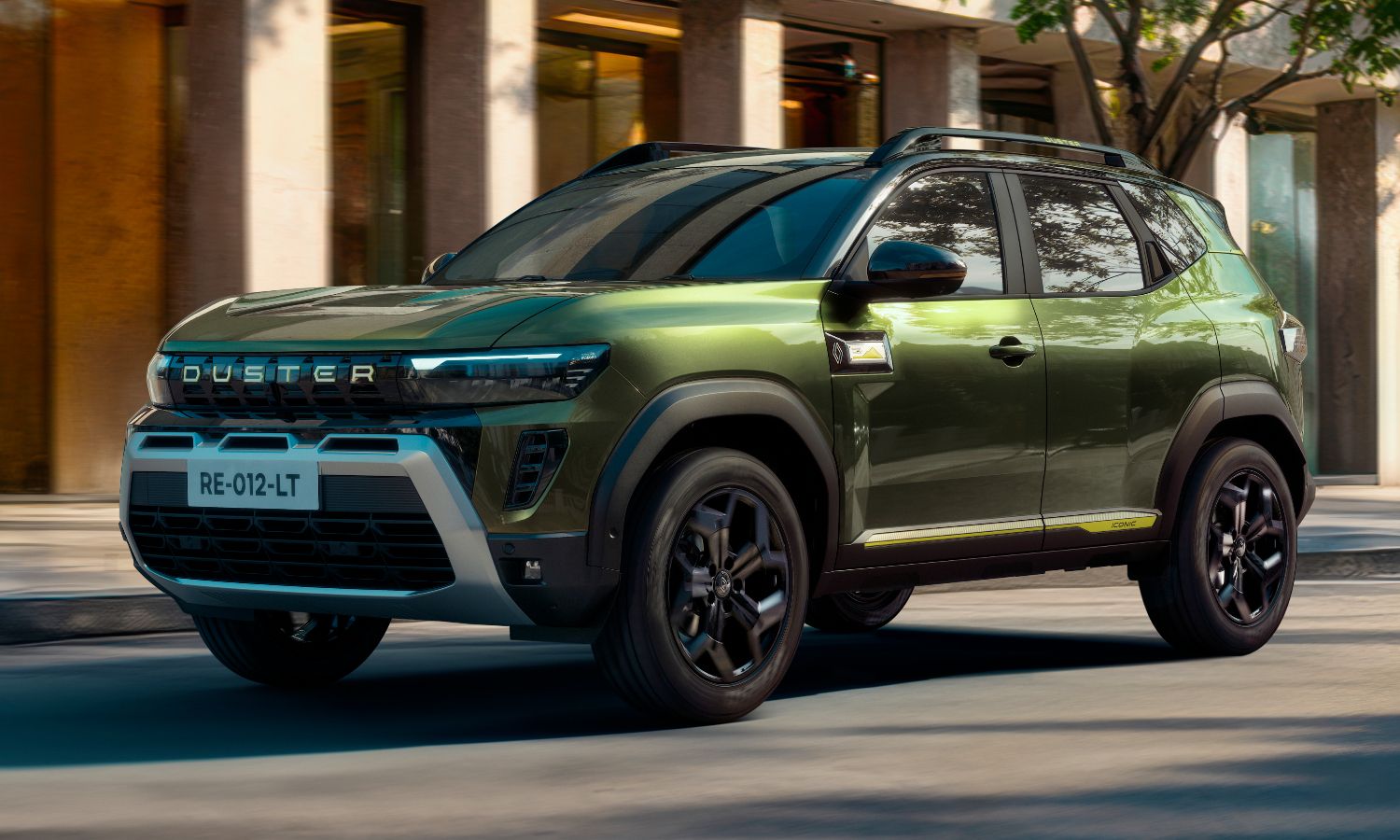 New Renault Duster India Debut Highlights: Specifications, Features, Images