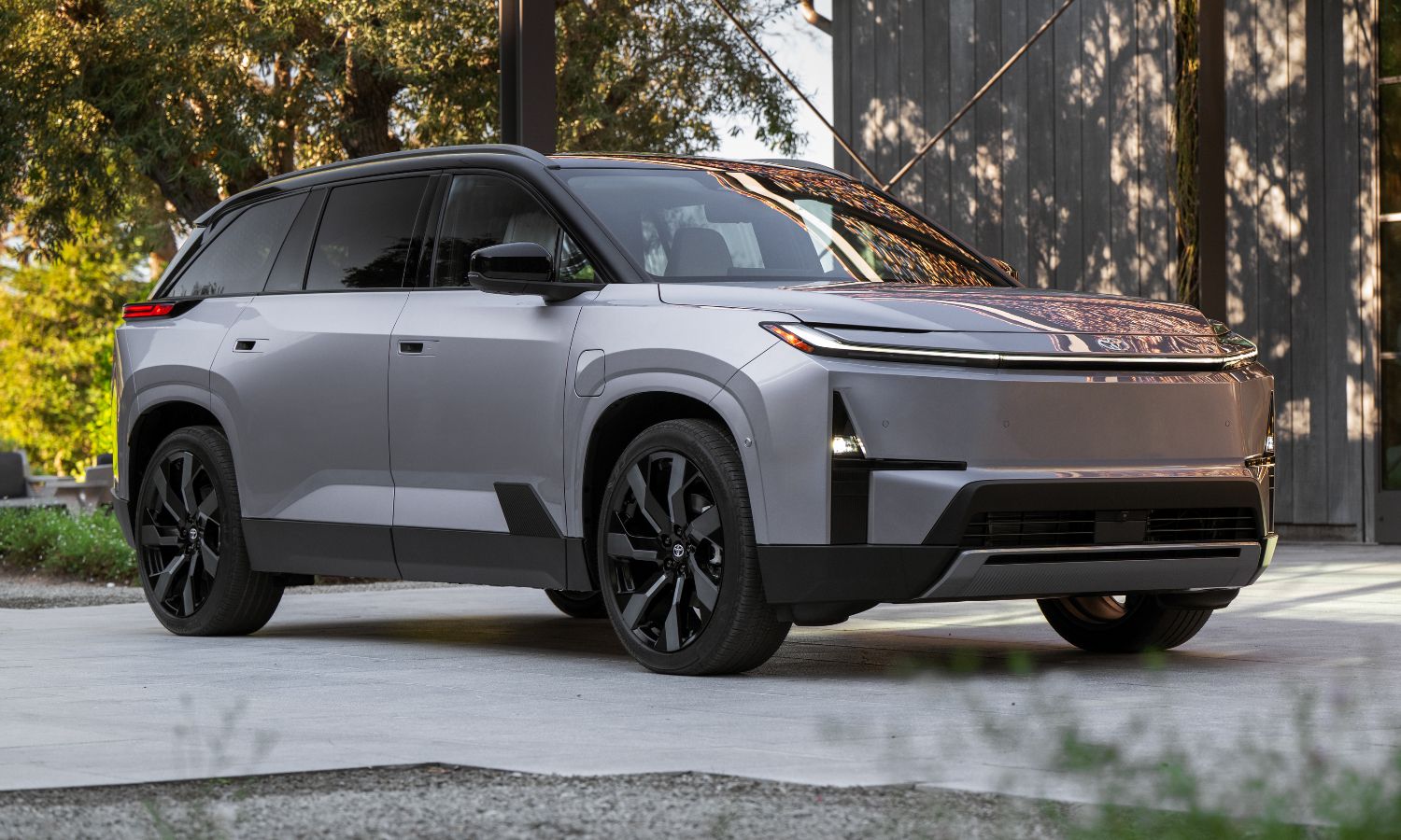 New Toyota Highlander EV Is Brand’s First 3-Row Electric SUV