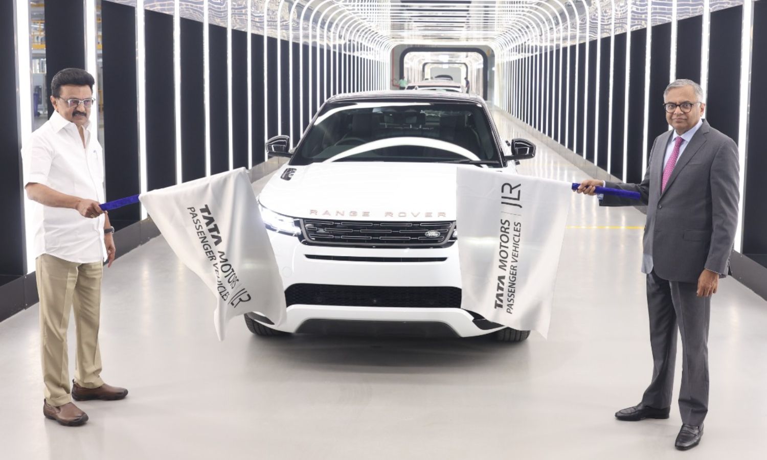 Tata Motors Inaugurates New Tamil Nadu Plant; Range Rover Evoque First Vehicle To Roll Out