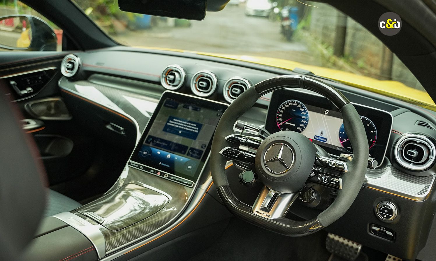 Mercedes-AMG CLE 53 Console