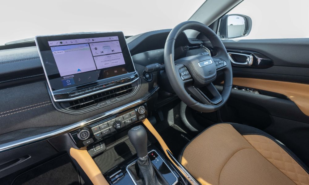 Jeep Meridian Track Edition 1