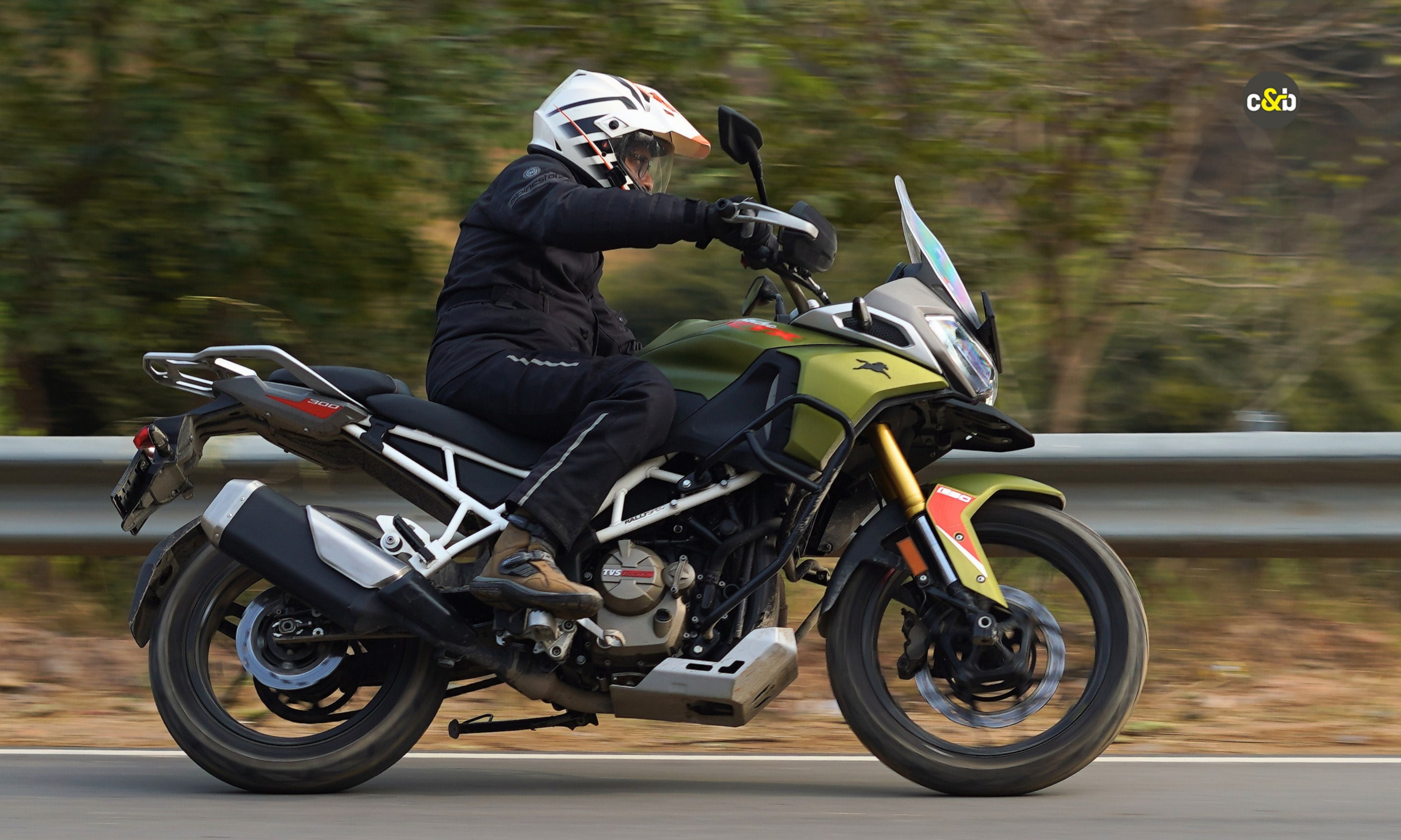 TVS Apache RTX Road Test m23