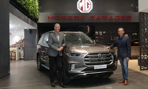 भारत में लॉन्च हुई 2022 एमजी ग्लॉस्टर, कीमत ₹ 31.99 लाख से शुरू