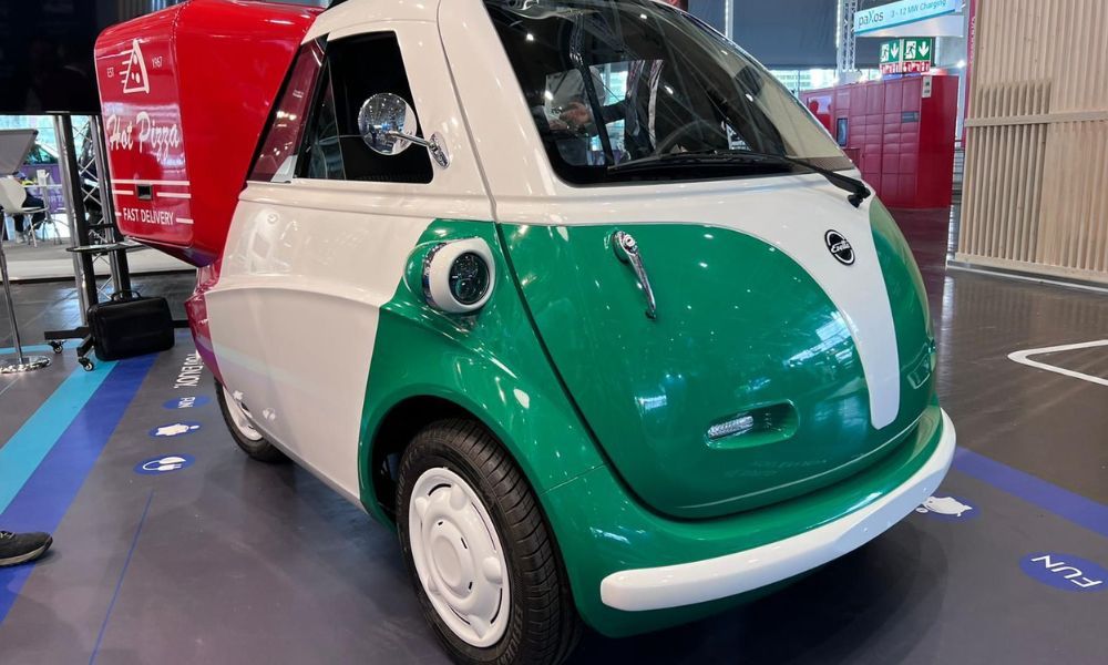 This Small Electric Pizza Delivery Car Can Travel Up To 234 Km
