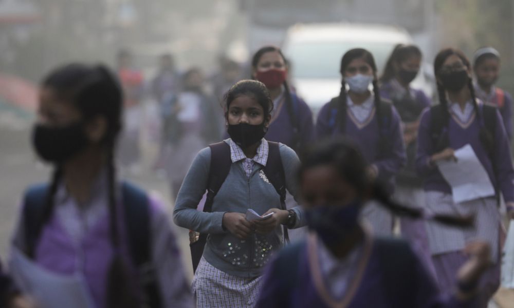 Delhi Wrestles With ‘Hazardous’ Air Pollution, Primary Schools Shut