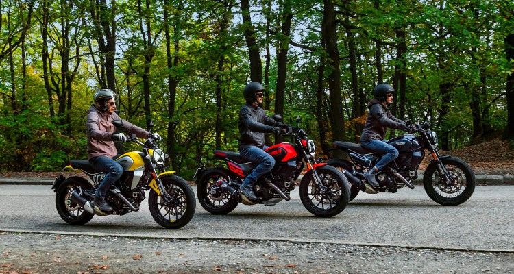 2023 Ducati Scrambler Range 2022 11 07 T16 14 32 999 Z