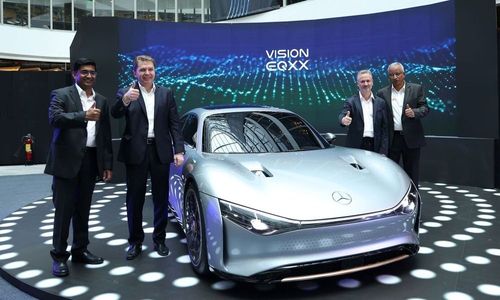 मर्सिडीज-बेंज ने तीसरे सड़क सुरक्षा शिखर सम्मेलन में भारत में सड़क सुरक्षा पर ध्यान केंद्रित किया