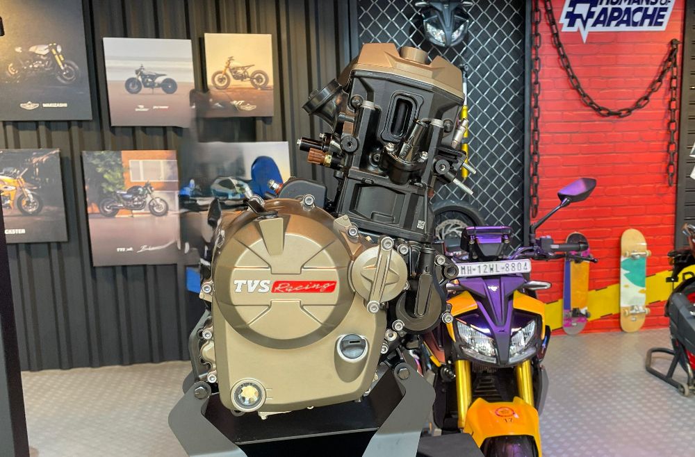 TVS RT XD 4 300 Engine