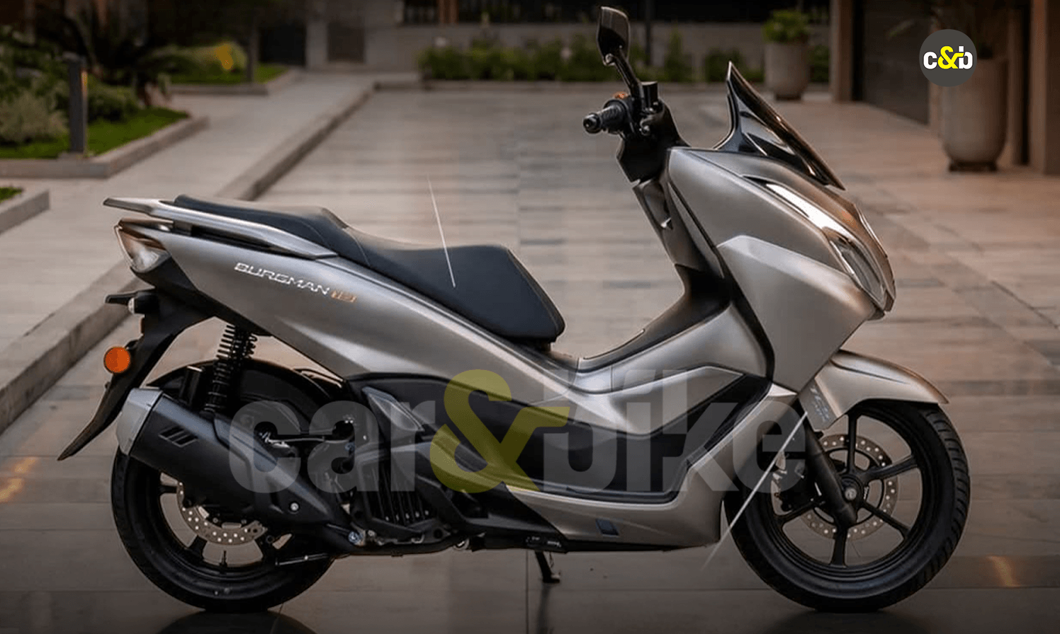 burgman 150 carandbike 2