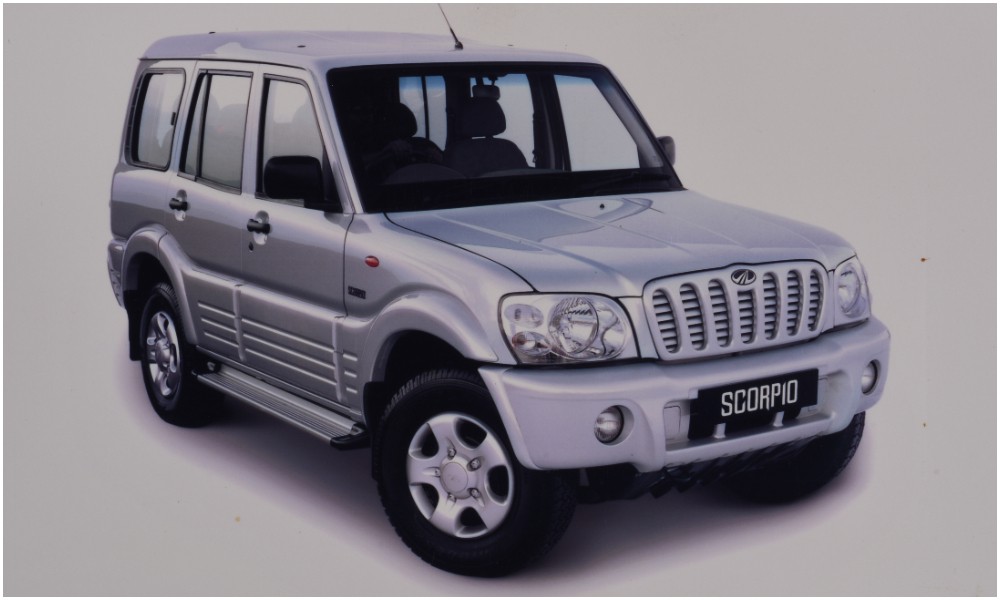 mahindra scorpio carandbike 1