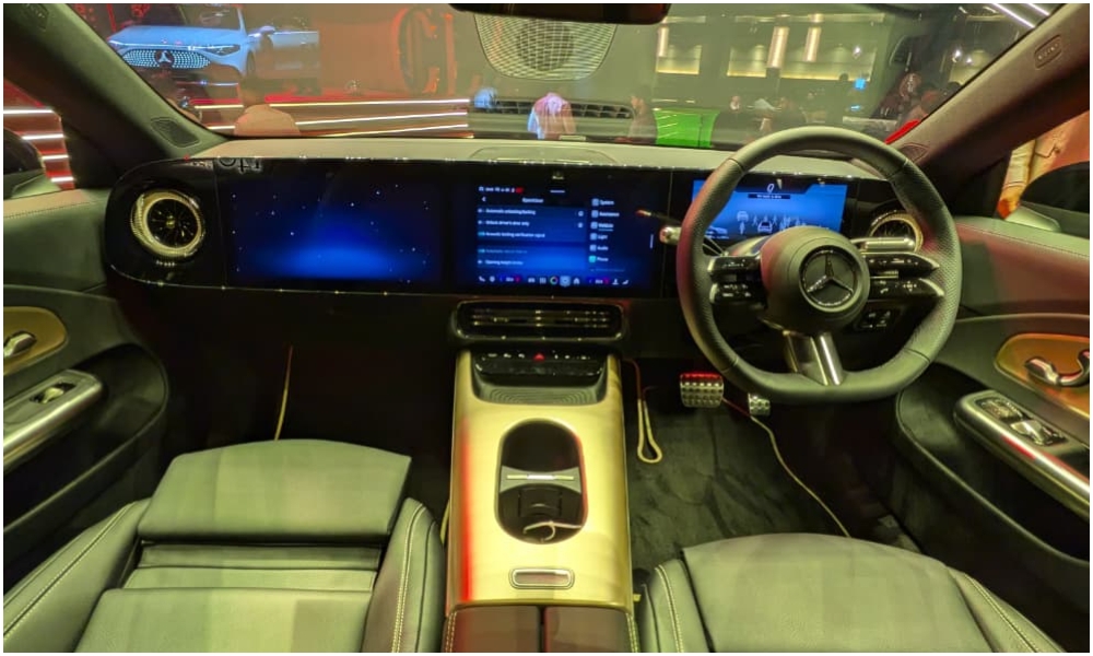 mercedes benz cla electric launch edition superscreen carandbike 1